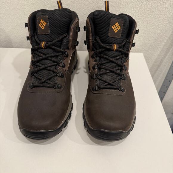 Columbia Newton Ridge Plus II Mens Size 11 Brown Hiking Boots BM3970-231 - Picture 4 of 8